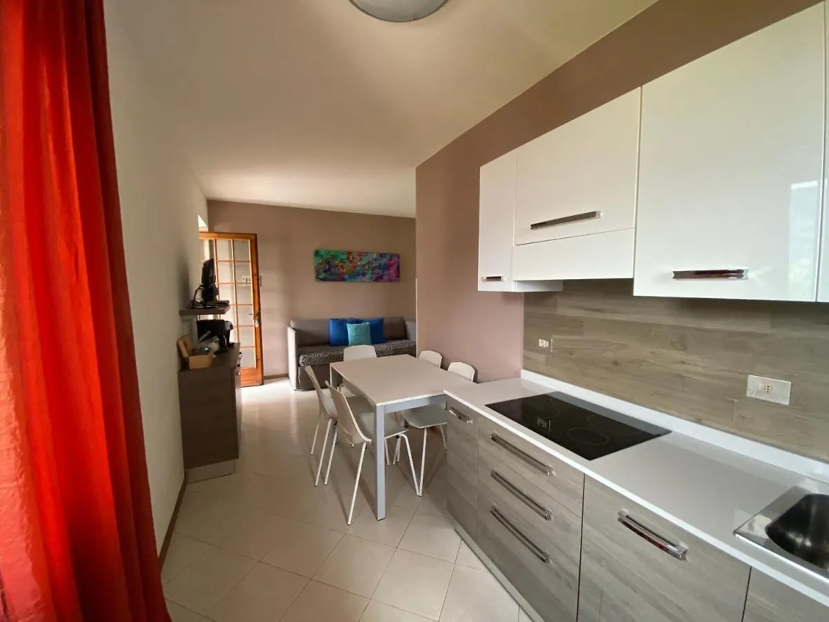 Villa Pifferi Malcesine Aparthotel